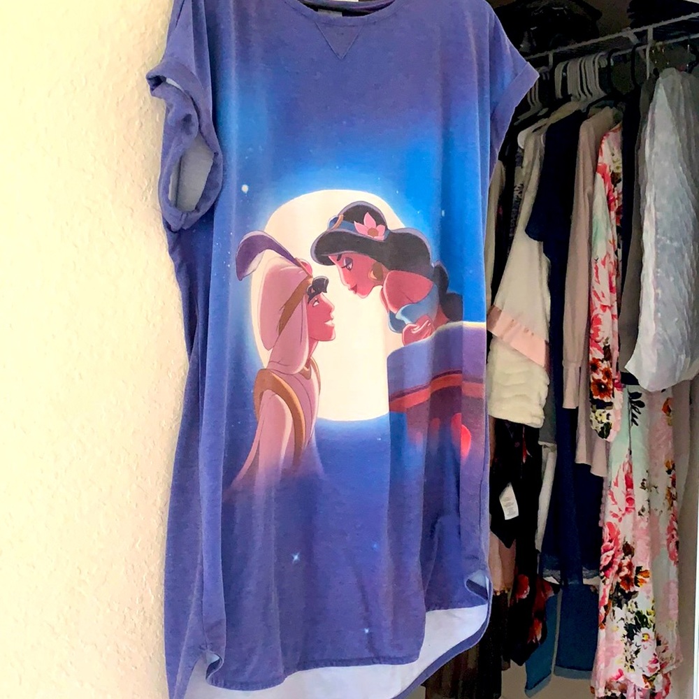 Disney Store Women’s Nightie